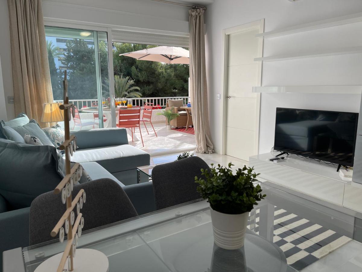 Sunlight 2 Bedrooms Apartment Marbella